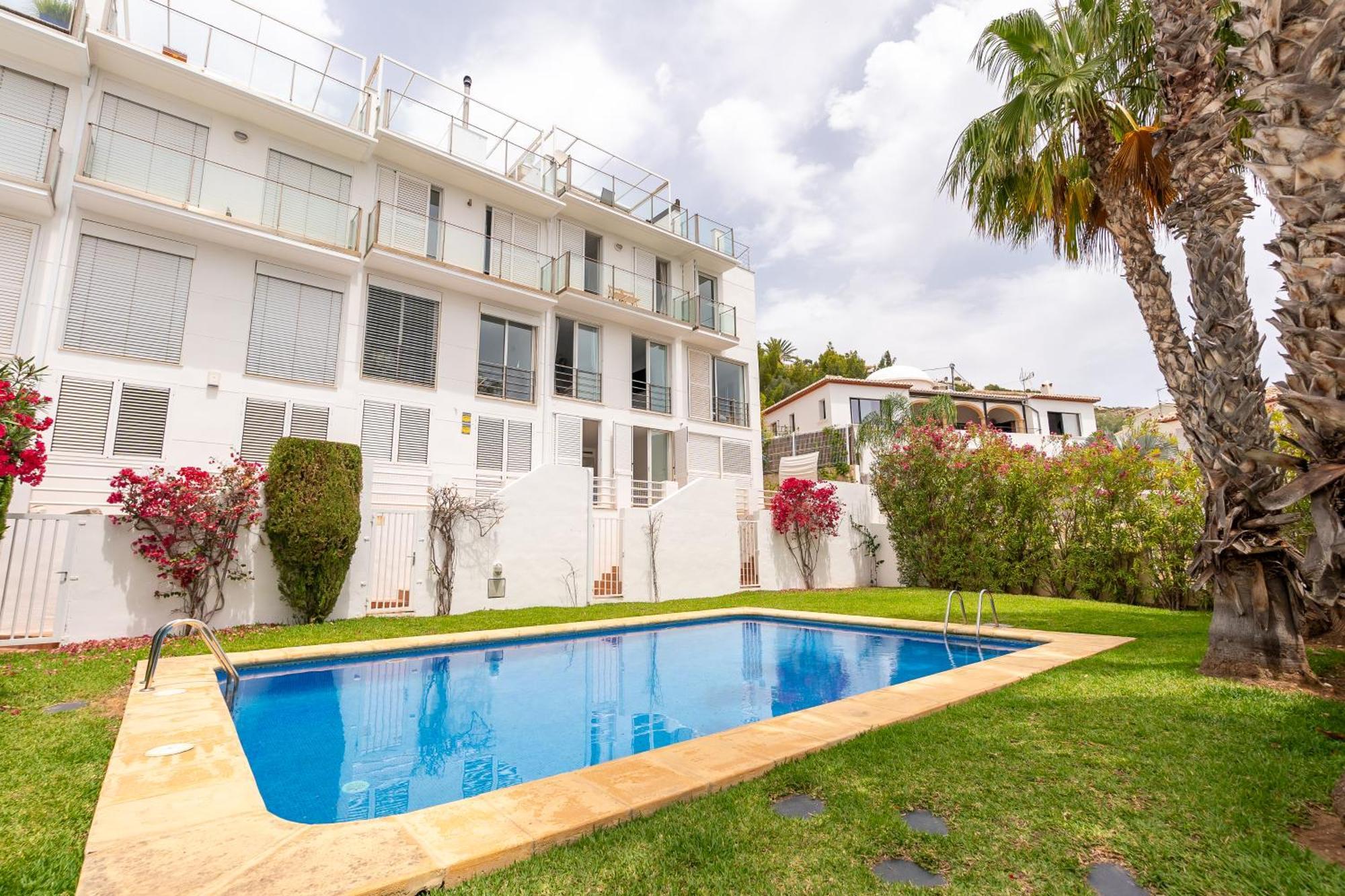 فيلا Javea Port Townhouse With Amazing Sea Views & Communal Pool المظهر الخارجي الصورة